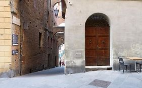 L'Azure Di Siena